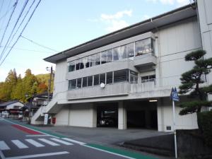 小坂小体育館外観