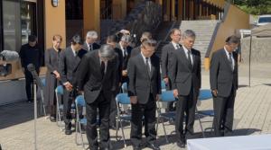 御嶽山のふもとで慰霊式