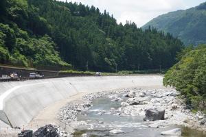 完成間近の工事現場